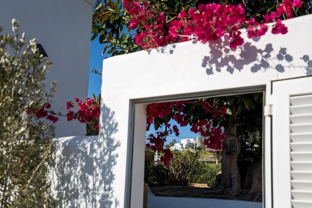 فندق Ibizazen سانتا أيُلاريا ذيس ريو المظهر الخارجي الصورة